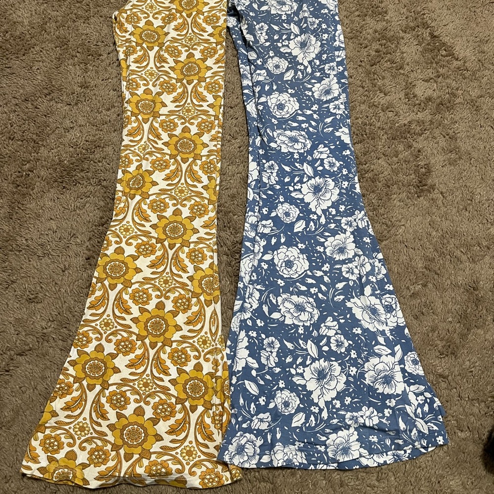 Two Pairs of Ghanda Rosa Flares